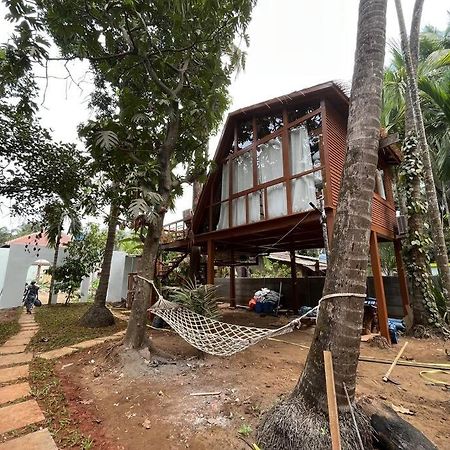 Вілла Mangifera Treehouse-Elixir Beach Farm-Jacuzzi-Cozy Алібаґ Екстер'єр фото